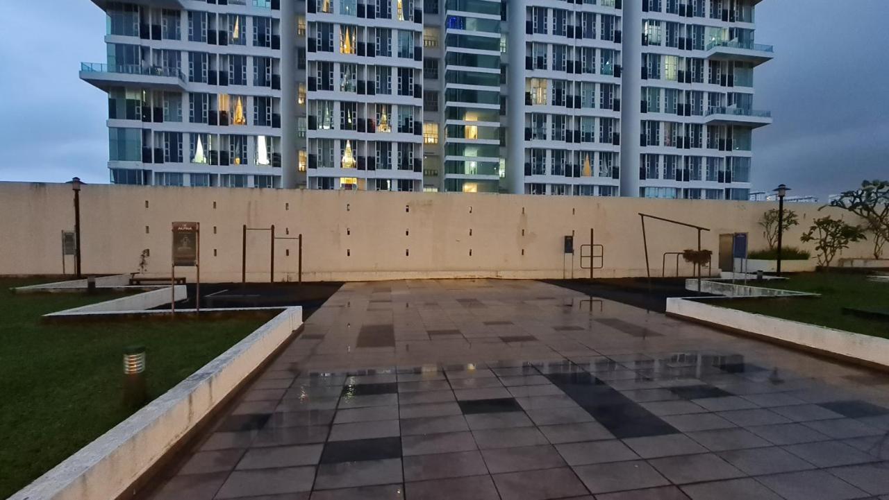 Premium 5star Mid Valley Kl Sunway By Stayz With Shopping Complex Apartment